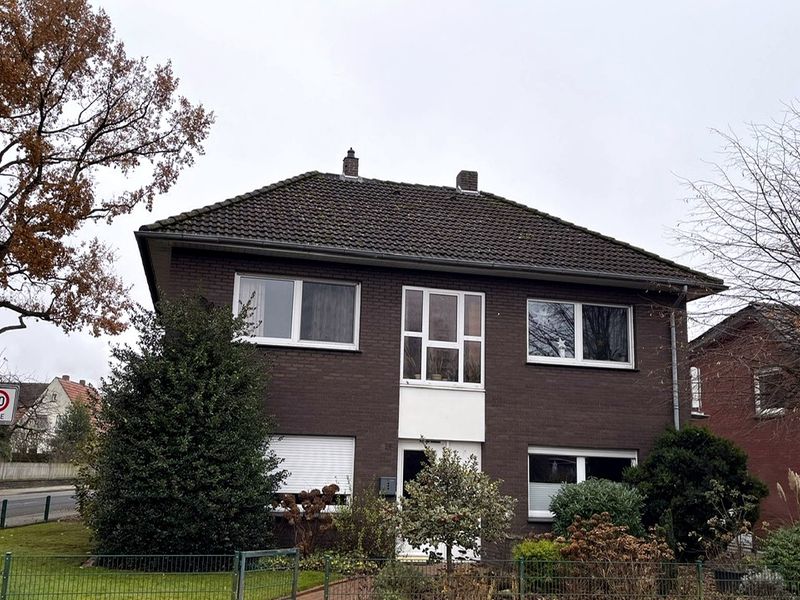 Zweifamilienhaus, Region Cloppenburg — Bild 1 (overview_secondary)
