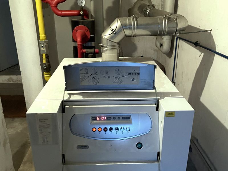 −87 % Energiebedarf: Vollsanierung Mehrfamilienhaus auf Effizienzhaus 55 — Delmenhorst — Bild 5 (technical_detail)