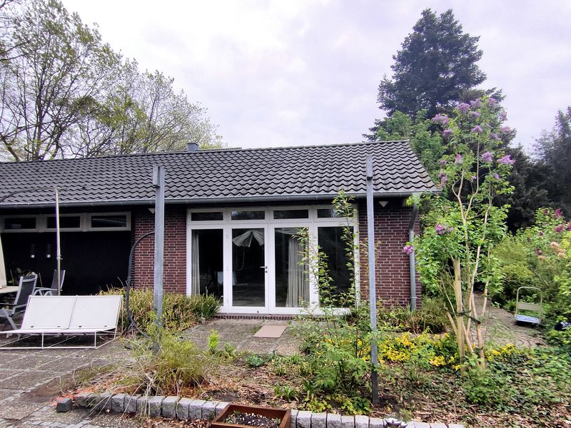 Wohnhaus, Region Hatten — Bild 1 (overview_secondary)